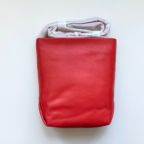 NWT J. Crew Oslo Soft Leather Red Crossbody Bag with Adjustable Strap - Picture 3 of 9
